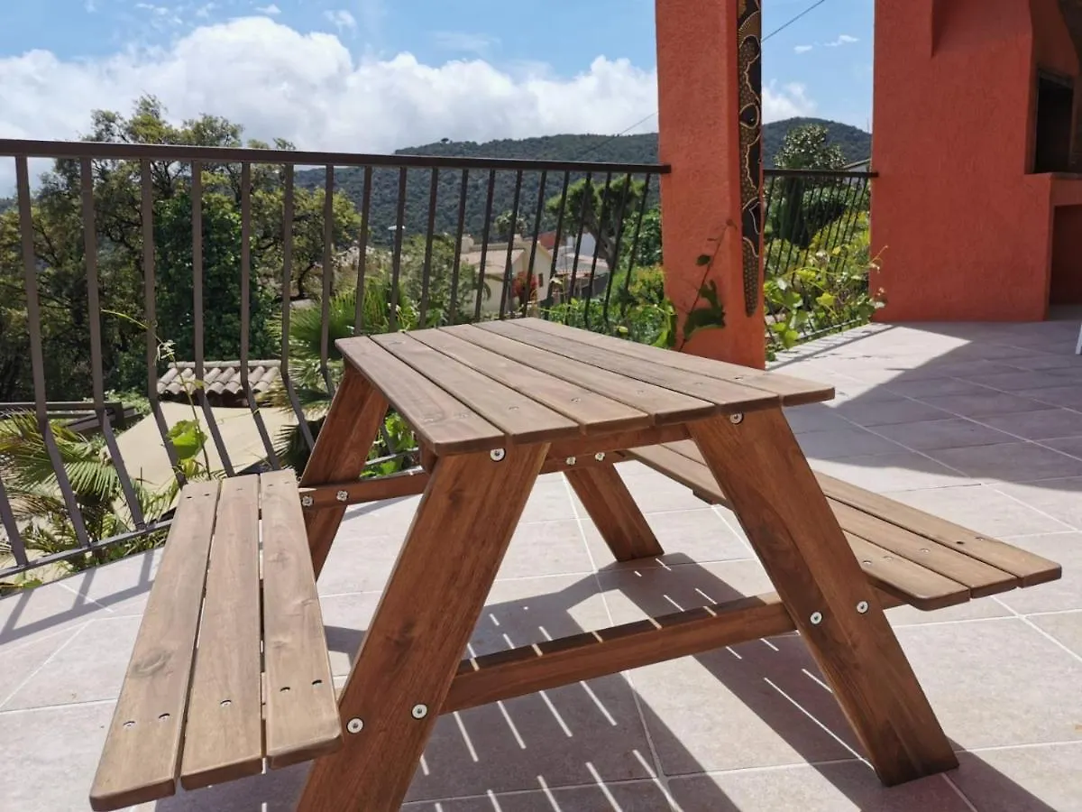 Villa Unica Con Piscina Privada Y Vistas Al Mar. Calonge